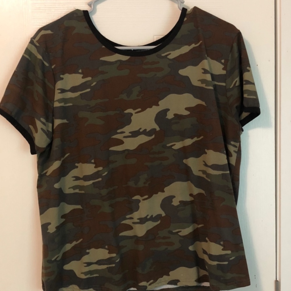 Junior's Camouflage Short Sleeve T-Shirt